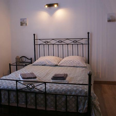 Duplex Des Recollets Apartment วิลเนิฟ-เลส์-อาวิญง ภายนอก รูปภาพ