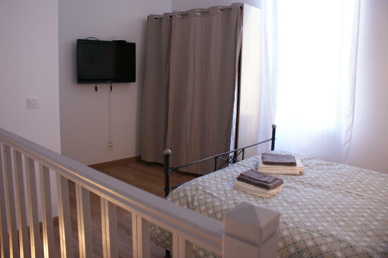 Duplex Des Recollets Apartment วิลเนิฟ-เลส์-อาวิญง ภายนอก รูปภาพ